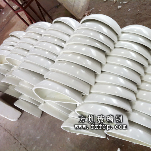 玻璃钢悬挂花盆 方圳为开达园林实业公司制作玻璃钢悬挂花盆(图2)