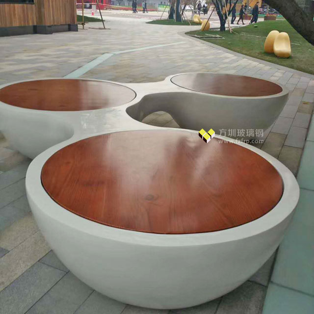 三人位玻璃钢纹木纹圆形休闲椅陕西西安商业街定制