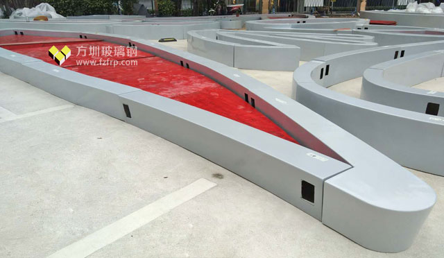深圳花园城大型玻璃钢logo座椅创意新奇成景观 深圳花园城大型玻璃钢logo座椅创意新奇成景观