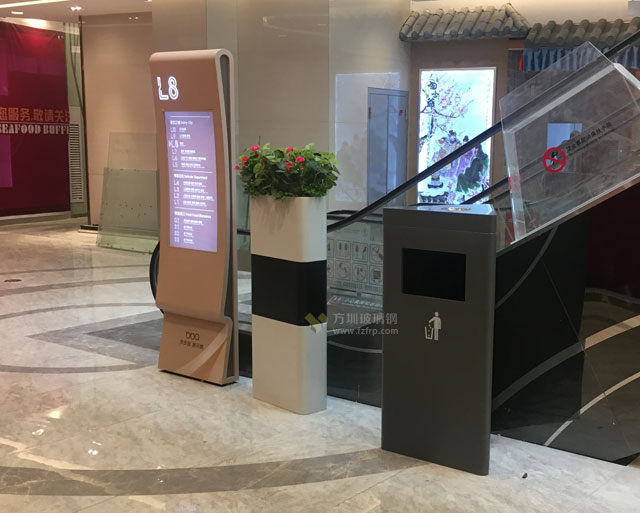 湖南商场电梯口玻璃钢景观花盆垃圾桶组合搭配 湖南商场电梯口玻璃钢景观花盆垃圾桶组合搭配