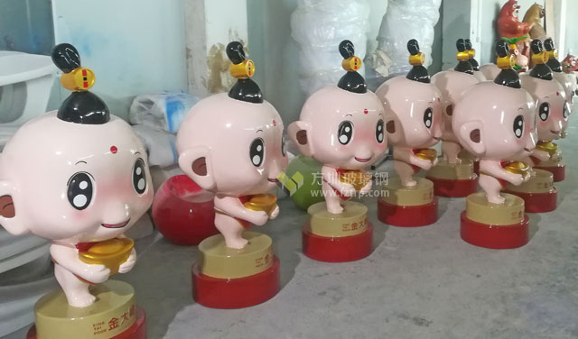 深圳珠宝企业定制玻璃钢卡通公仔雕塑 深圳珠宝企业定制玻璃钢卡通公仔雕塑