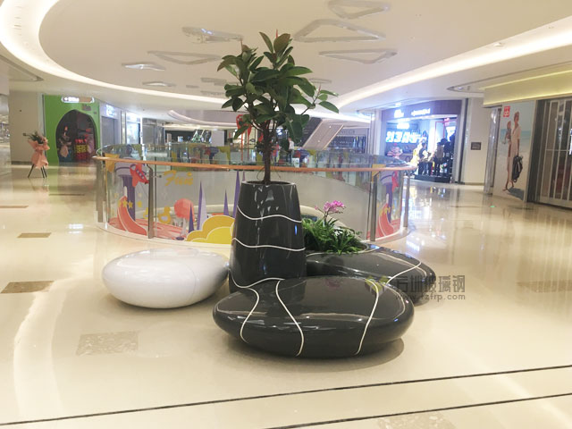 玻璃钢花缸休闲椅条纹彩绘广东商场美陈装饰花器