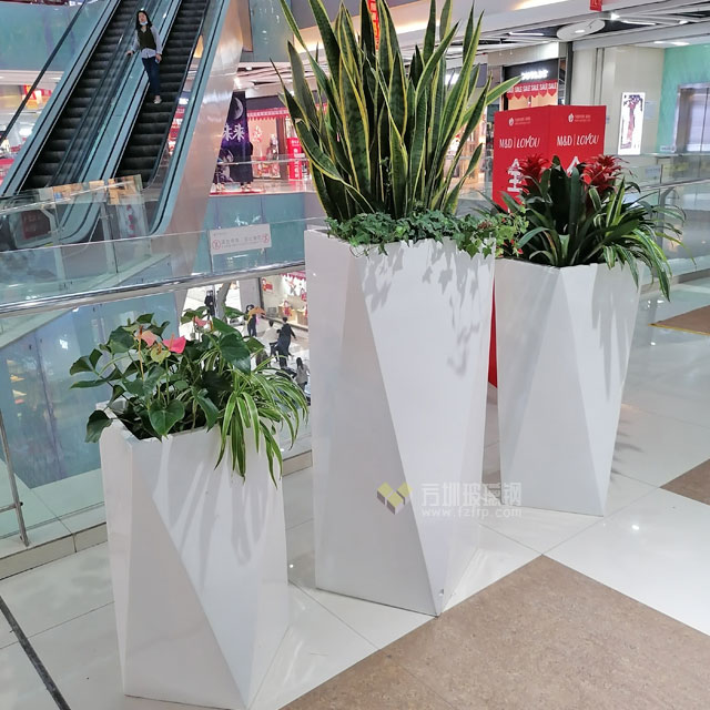 玻璃钢切面异形组合花盆提升深圳购物中心空间感