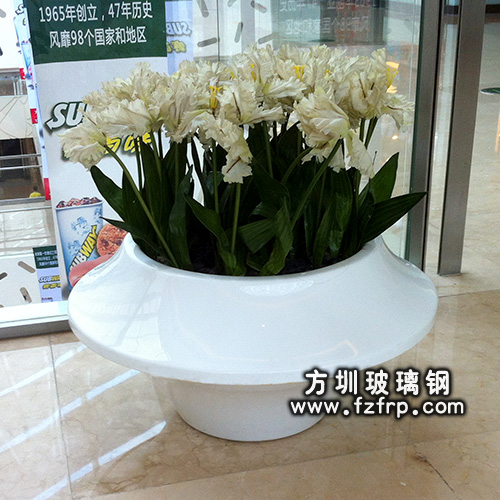 白色室内装饰花盆 白色室内装饰花盆