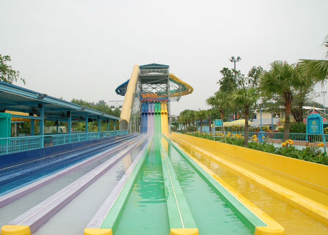 游乐园大型玻璃钢滑滑梯